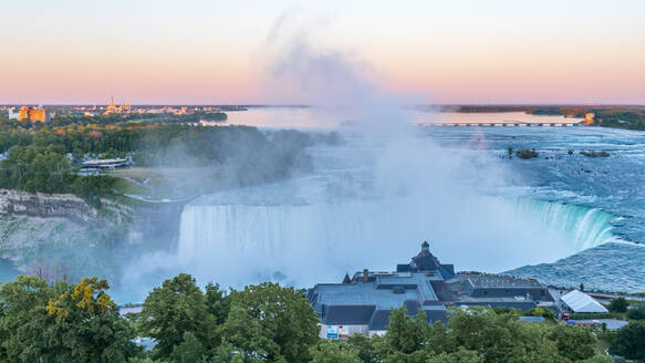 Horseshoe Falls, Niagarafälle, Ontario, Kanada, Nordamerika - RHPLF17004