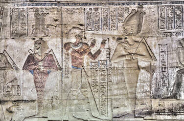 Reliefwand, Tempel des Osiris und des Opet, Tempelkomplex von Karnak, UNESCO-Weltkulturerbe, Luxor, Theben, Ägypten, Nordafrika, Afrika - RHPLF17182