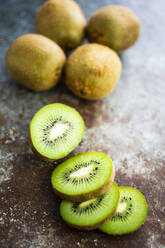 Chopped fresh kiwi - GIOF08675