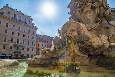 Piazza della Rotunda, Fontana del Pantheon, Pigna, Rom, Latium, Italien, Europa - RHPLF17452