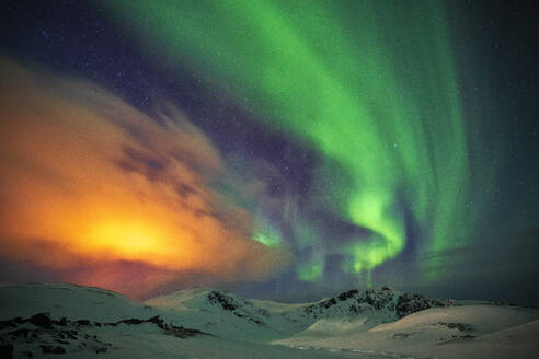 Aurora over the mountains, Finnmark, Norway - LOMF01203