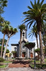 Spanien, Kanarische Inseln, Puerto de la Cruz, Kirche Nuestra Senora de la Pena de Francia im Sommer - WWF05390