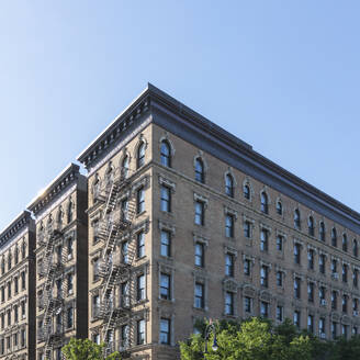 USA, New York, New York City, Apartmenthaus außen in Harlem - AHF00075