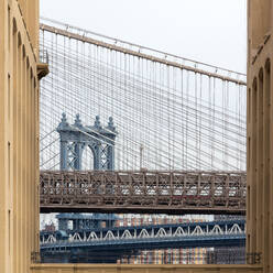USA, New York, New York City, Manhattan Bridge - AHF00084