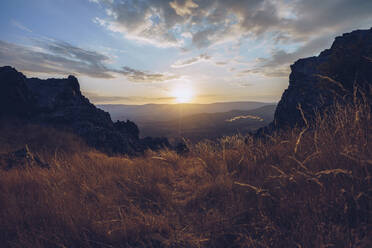 Bergpass Puerto de la Puebla bei Sonnenuntergang - RSGF00286