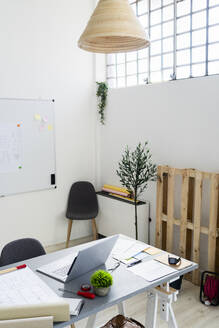 Desk in architect studio - GIOF08825