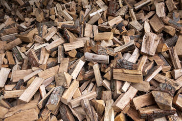 Großer Haufen Brennholz - NDF01144