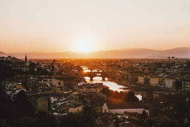 Aussicht auf den Sonnenuntergang Florenz Stadtlandschaft, Toskana, Italien - FSIF05165