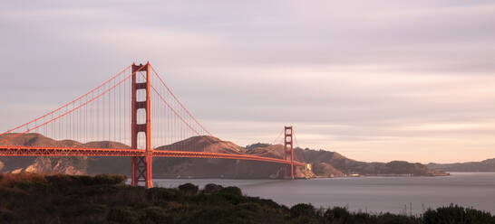 Sunrise at Golden Gate Bridge in San Francisco, California, USA - AHF00122