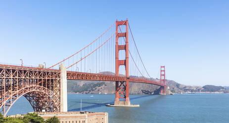 Golden Gate bridge over blue sea at San Francisco, California, USA - AHF00130