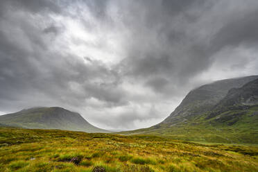 Graue Wolken über Glen Coe - ELF02253