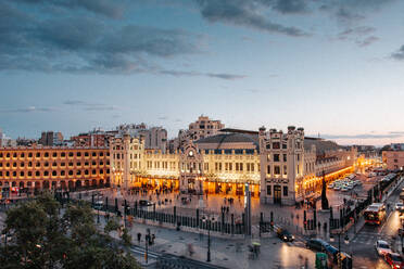 Valencia's train station Estación del norte at dusk - CAVF90127