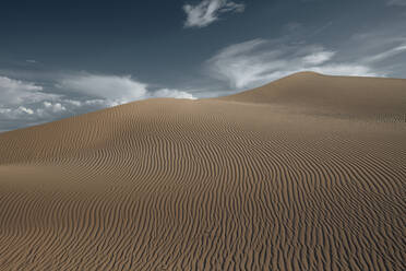 Cadiz dune against against sky at Mojave desert, Southern California, USA - BCDF00473