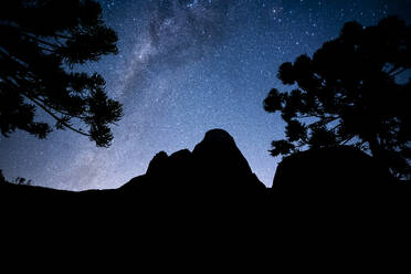 Beautiful view to mountain silhouette and milky way on a night sky - CAVF90543