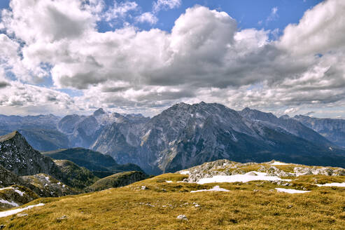 Wolken über dem Watzmanngletscher im Nationalpark Berchtesgaden - ZCF01008