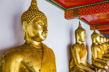 Wat Pho (Temple of the Reclining Buddha), Bangkok, Thailand, Southeast Asia, Asia - RHPLF18171