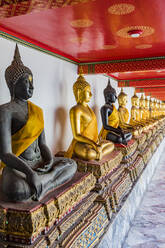 Wat Pho (Temple of the Reclining Buddha), Bangkok, Thailand, Southeast Asia, Asia - RHPLF18172
