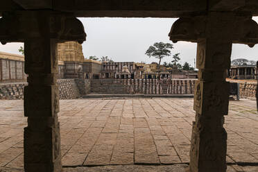 India, Karnataka, Hampi, Architecture of ancient Virupaksha Temple - JMPF00627