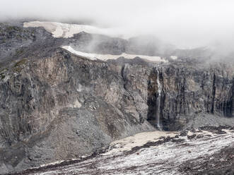 Views of the Nisqually Glacier from the Skyline Trail, Mount Rainier National Park, Washington State, United States of America, North America - RHPLF18310