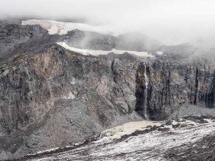 Blick auf den Nisqually-Gletscher vom Skyline Trail, Mount Rainier National Park, Washington State, Vereinigte Staaten von Amerika, Nordamerika - RHPLF18310