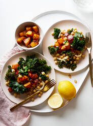 Healthy vegetarian salad with chickpeas, kale and roasted butternut squash - ADSF17687