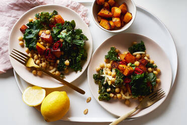 Healthy vegetarian salad with chickpeas, kale and roasted butternut squash - ADSF17688