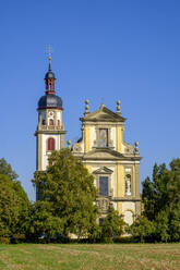 Deutschland, Bayern, Fahrbruck Wallfahrtskirche im Augustinerkloster bei Hausen - LBF03284