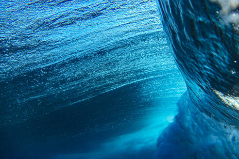 Underwater view of splashing sea wave - KNTF05943