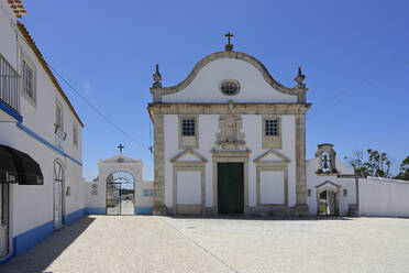 Kirche der Misericordia, Pederneira, Nazare, Bezirk Leiria, Portugal, Europa - RHPLF18447