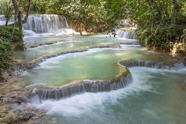 Kuang Si-Wasserfälle bei Luang Prabang, Laos, Indochina, Südostasien, Asien - RHPLF18495