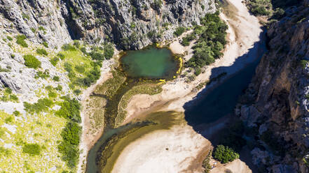 Blick auf eine Schlucht, Torrent De Pareis, Mallorca, Sierra De Tramuntana, Balearen, Spanien - AMF08825