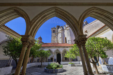 Cemetery cloister and rounded Templar Church, Castle and Convent of the Order of Christ (Convento do Cristo), UNESCO World Heritage Site, Tomar, Santarem district, Portugal, Europe - RHPLF18531