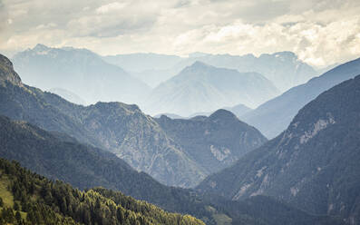 Berge im Sonnenlicht - MSUF00486