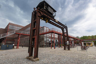 Zollverein Coal Mine Industrial Complex, UNESCO World Heritage Site, Essen, Ruhr, North Rhine-Westphalia, Germany, Europe - RHPLF18800