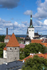 Blick über die Altstadt von Tallinn, UNESCO-Weltkulturerbe, Estland, Europa - RHPLF18809