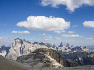 Scenic view of Sexten Dolomites - HUSF00168