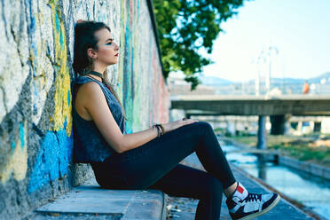 Young woman with urban style posing on the street. - CAVF91441