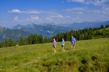 Hikers on way to Wertacher Hornle mountain - LBF03307