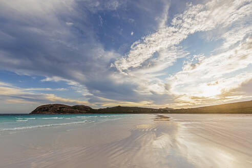 Sandstrand bei Sonnenuntergang, Westaustralien - FOF11951