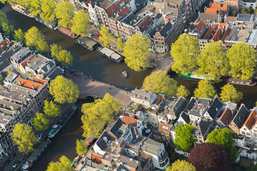 Luftaufnahme von Amsterdam, Holland, Niederlande - MINF15695