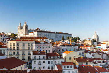 Portugal, Lissabon, Kloster von So Vicente de Fora und alte Stadtgebäude - EGBF00681