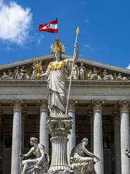 Österreich, Wien, Pallas-Athene-Brunnen vor dem Parlamentsgebäude - AMF09011