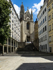 Österreich, Wien, Passauer Platz mit Kirche Marie am Gestade - AMF09015