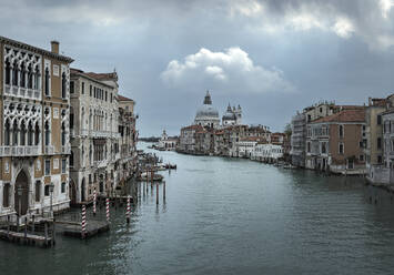 Italien, Venetien, Venedig, Häuser am Canal Grande - HAMF00796