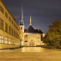 Kathedrale Notre-Dame gegen den Himmel, Luxemburg-Stadt, Luxemburg - AHF00309