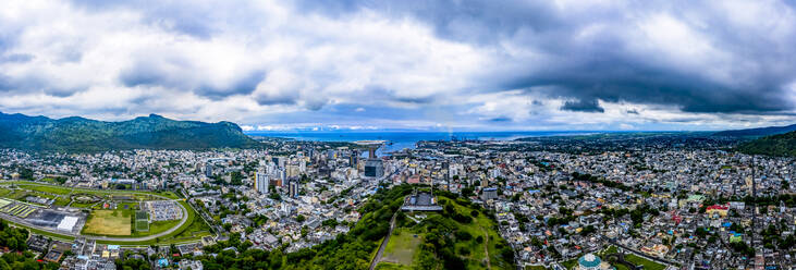 Blick auf das Stadtbild von Port Louis auf Mauritius - AMF09054