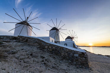 The Windmills (Kato Milli) at sunset, Horta, Mykonos, Cyclades, Greek Islands, Greece, Europe - RHPLF19188