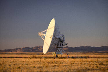Very Large Array satellite dish in New Mexico - CAVF92357