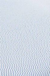 Weißes Sandmuster im White Sands National Park - CAVF92369