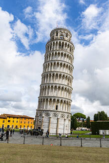 Schiefer Turm von Pisa, Piazza del Duomo, UNESCO-Weltkulturerbe, Pisa, Toskana, Italien, Europa - RHPLF19309
